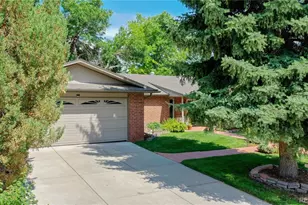 7214 S Kendall Ct, Littleton, CO 80128 - Photo 2