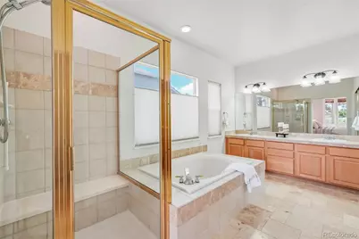 14890 E Maplewood Drive, Aurora, CO 80016 - Photo 28