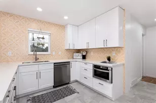 402 Ursula St, Aurora, CO 80011 - Photo 12