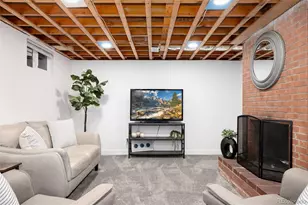 402 Ursula St, Aurora, CO 80011 - Photo 24
