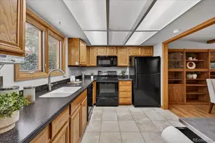 2615 S Peoria St, Aurora, CO 80014 - Photo 8