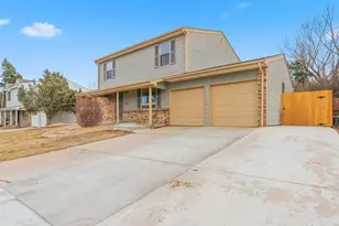 4320 S Dillon St, Aurora, CO 80015 - Photo 2