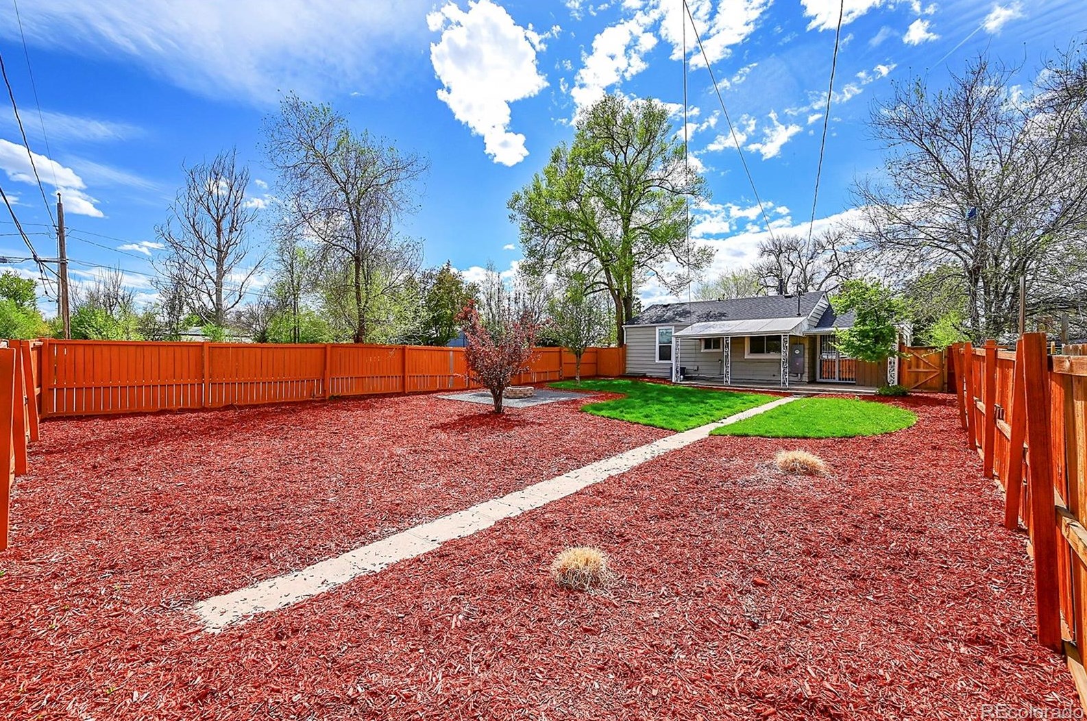 1904 Iola St, Denver CO  80010-2342 exterior