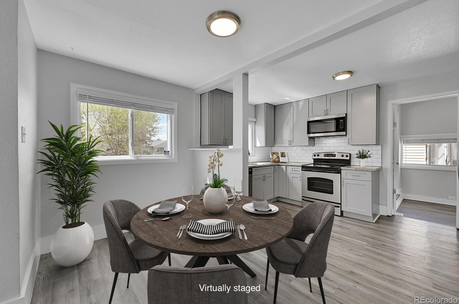 1904 Iola St, Denver CO  80010-2342 exterior