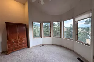 935 Castle Ridge Rd, Golden, CO 80401 - Photo 18
