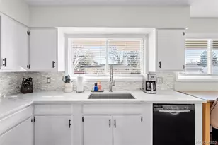 841 E Oakwood Ave, Centennial, CO 80121 - Photo 6