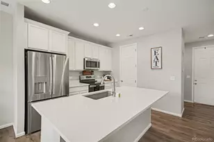 2557 Villageview Ln, Castle Rock, CO 80104 - Photo 10