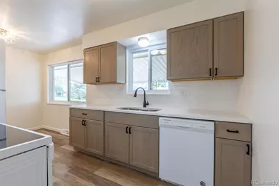 8169 Loretta Drive, Denver, CO 80221 - Photo 8