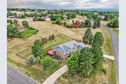 19052 E Briarwood Drive, Centennial, CO 80016 - Photo 44