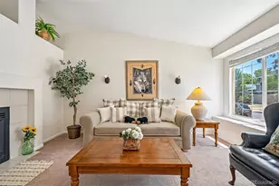 2531 Cove Creek Ct, Littleton, CO 80129 - Photo 4