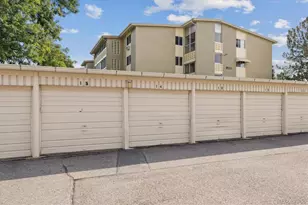 9155 E Center Ave, Denver, CO 80247 - Photo 18