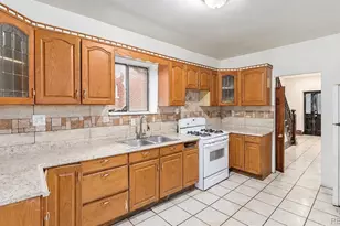 7 Elati St, Denver, CO 80223 - Photo 4