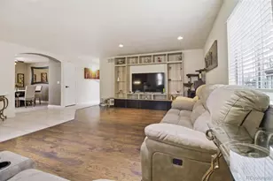5133 Milwaukee St, Denver, CO 80216 - Photo 6