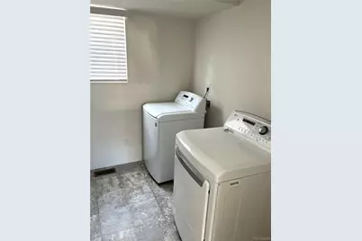 4068 N Quatar Court, Aurora, CO 80019 - Photo 4