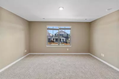 827 N Quatar Street, Aurora, CO 80018 - Photo 12