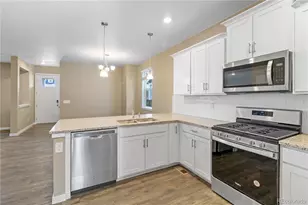827 N Quatar St, Aurora, CO 80018 - Photo 8