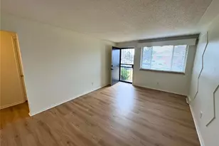 10800 E 4th Way, Aurora, CO 80010 - Photo 2