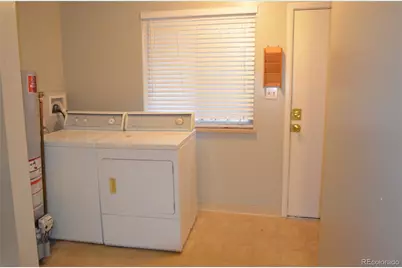 10800 E 4th Way, Aurora, CO 80010 - Photo 18