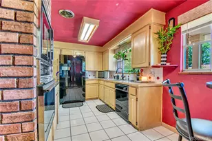 7477 Canosa Ct, Westminster, CO 80030 - Photo 6