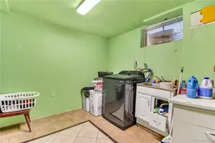 7477 Canosa Ct, Westminster, CO 80030 - Photo 24