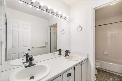 5492 S Cathay Way, Centennial, CO 80015 - Photo 16