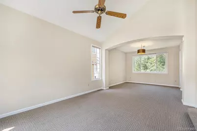 5492 S Cathay Way, Centennial, CO 80015 - Photo 4