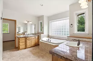 1860 S Manor Ln, Lakewood, CO 80232 - Photo 46