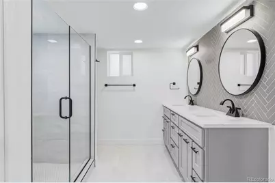 2289 N Glencoe Street, Denver, CO 80207 - Photo 16