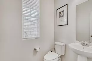 4397 S Netherland Ct, Aurora, CO 80015 - Photo 10