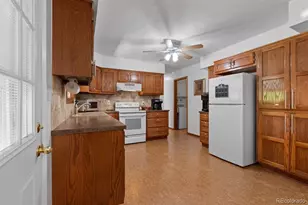 1616 W 16th St, Loveland, CO 80538 - Photo 12