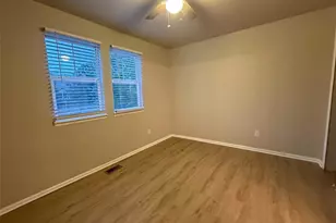 6111 S Kirk St, Aurora, CO 80016 - Photo 32