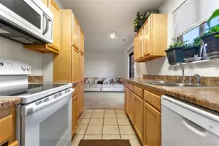 2265 S Buckley Rd, Aurora, CO 80013 - Photo 16