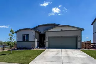 1102 Glen Creighton Dr, Dacono, CO 80514 - Photo 2