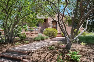 1090 Bonnie Brae Blvd, Denver, CO 80209 - Photo 2
