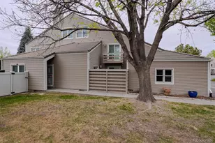 2267 S Yosemite Cir, Denver, CO 80231 - Photo 32