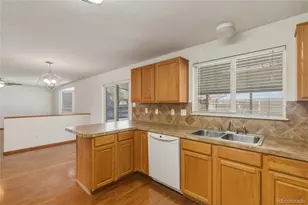 11351 Oswego St, Commerce City, CO 80640 - Photo 14