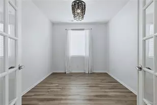 10562 Yosemite St, Commerce City, CO 80640 - Photo 16