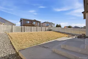 10562 Yosemite St, Commerce City, CO 80640 - Photo 24