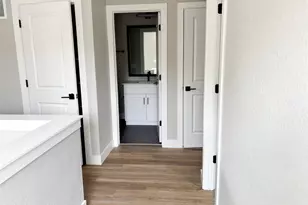5512 Clay Ct, Denver, CO 80221 - Photo 10