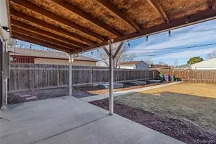 2885 Oneida St, Denver, CO 80207 - Photo 4