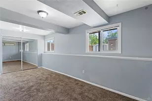 1495 S Biscay Ct, Aurora, CO 80017 - Photo 18