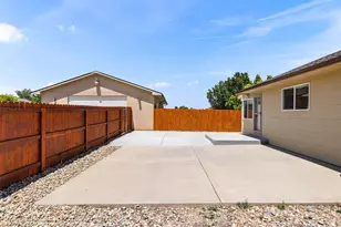 1151 W Buena Ventura Ct, Pueblo, CO 81007 - Photo 26