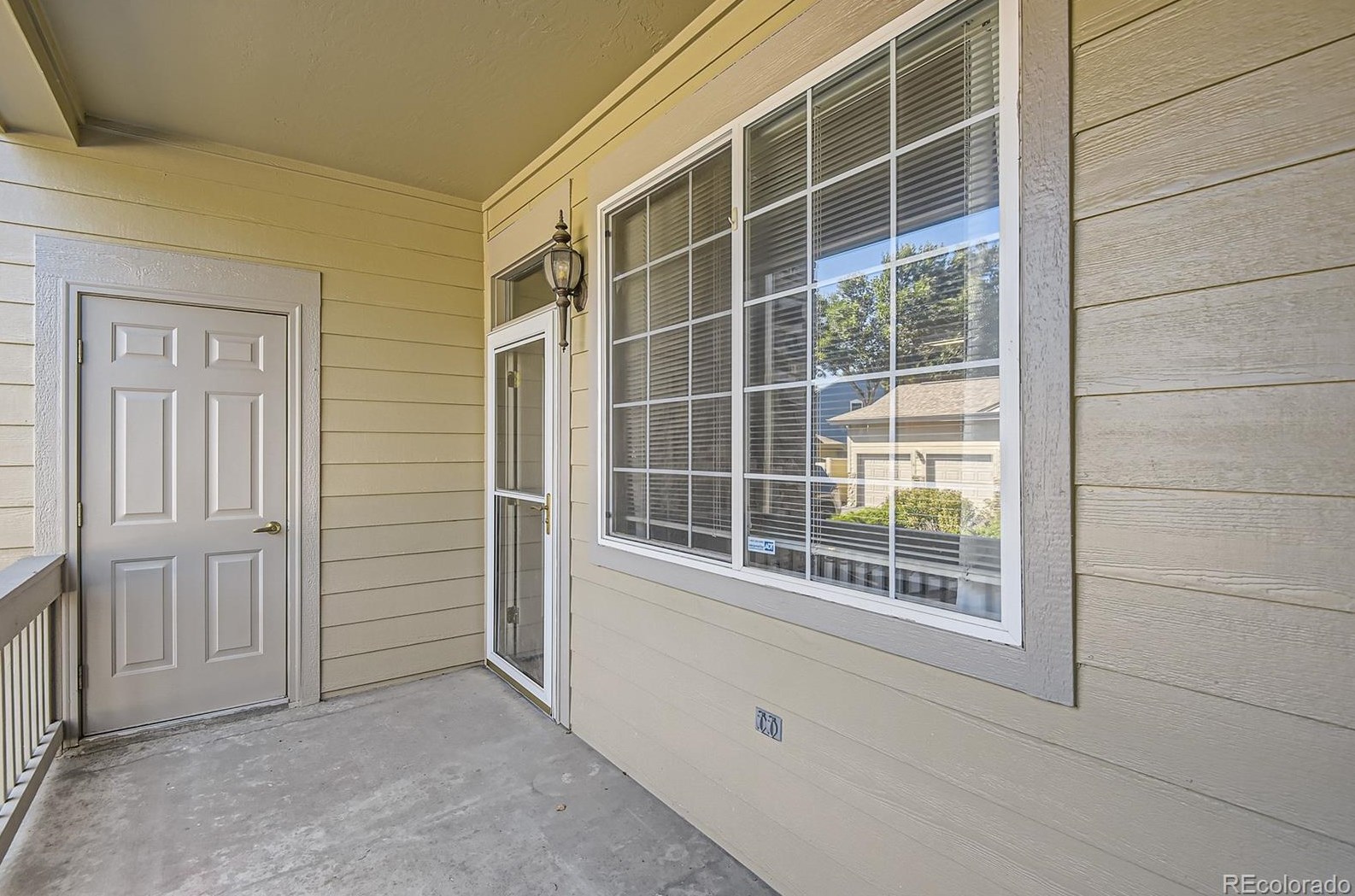 10473 Hampden Ave, Denver CO  80227-4364 exterior