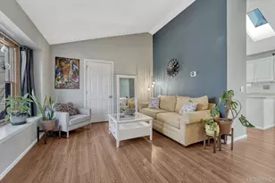 4152 S Dunkirk Way, Aurora, CO 80013 - Photo 4