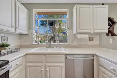 4152 S Dunkirk Way, Aurora, CO 80013 - Photo 12