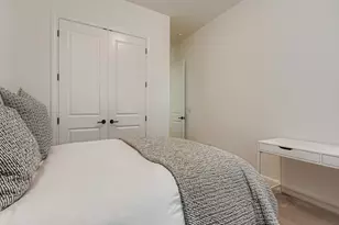 27460 E Lakeview Dr, Aurora, CO 80016 - Photo 28