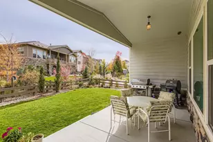 27460 E Lakeview Dr, Aurora, CO 80016 - Photo 32