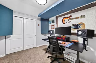 7513 Saulsbury St, Arvada, CO 80003 - Photo 16
