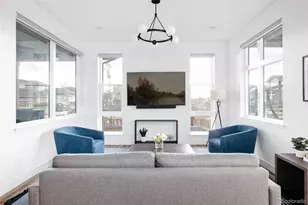 6010 N Perth St, Aurora, CO 80019 - Photo 6