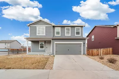 231 Mesa Avenue, Lochbuie, CO 80603 - Photo 2
